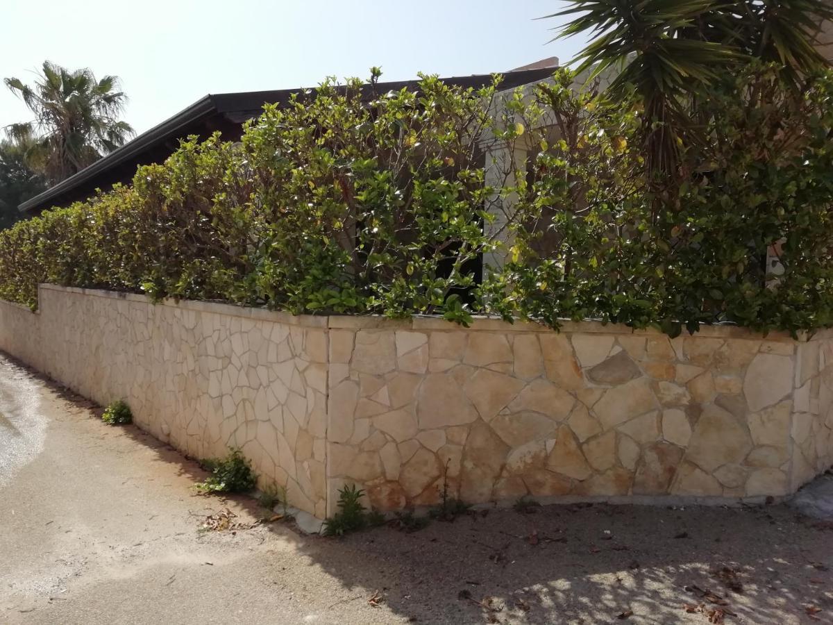 Maresalento Villetta Maria Марина-ди-Манкаверса Экстерьер фото