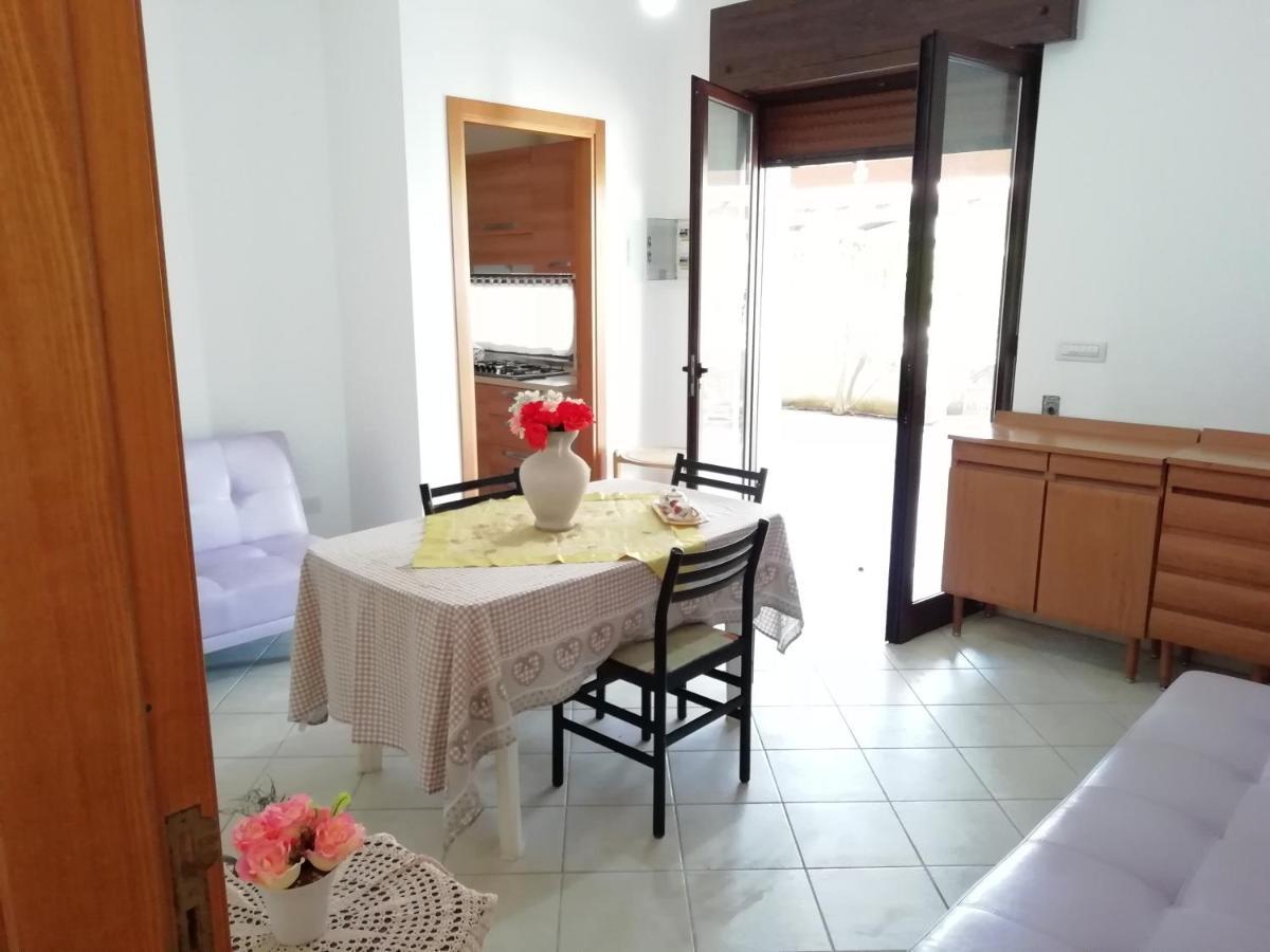 Maresalento Villetta Maria Марина-ди-Манкаверса Экстерьер фото